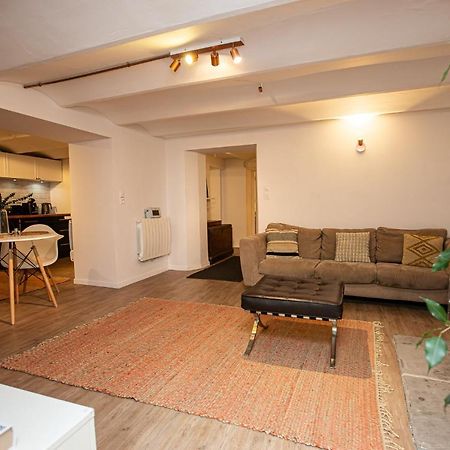 Beautiful Converted One Bedroom Apartment Carcassonne Eksteriør bilde